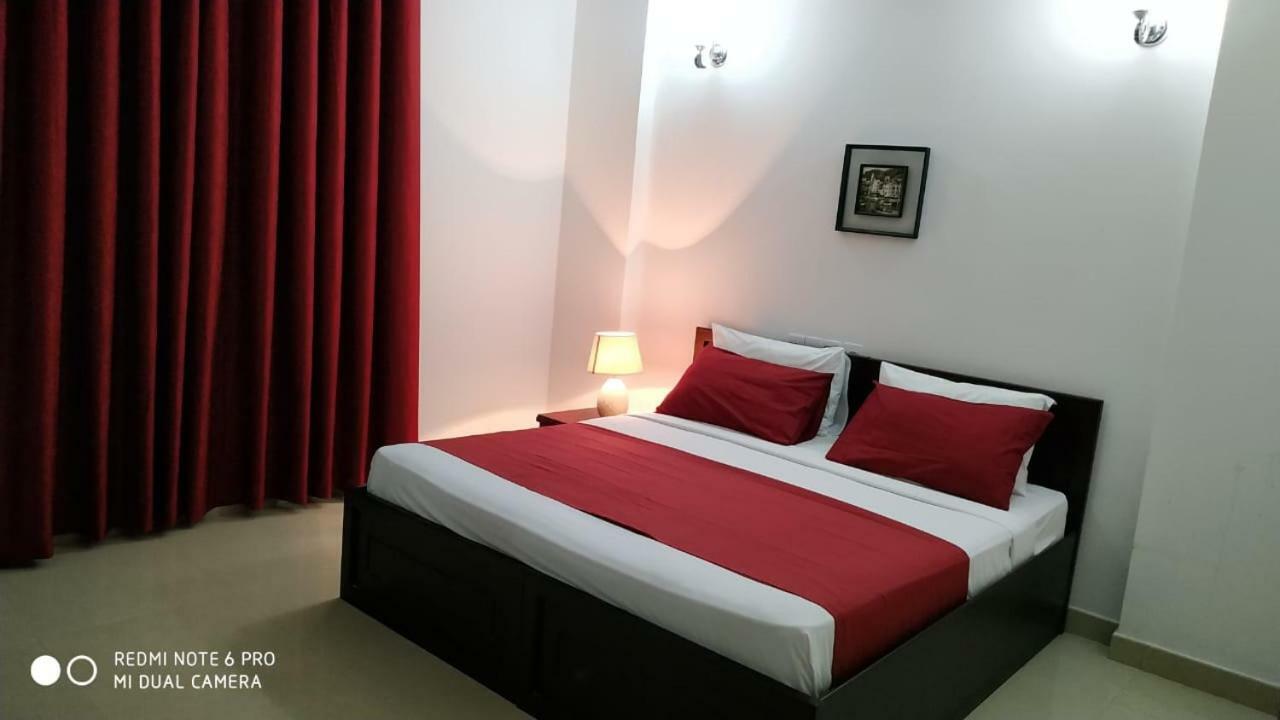 Azaiba Hotel Apartments マスカット エクステリア 写真